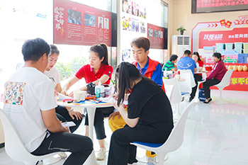 ������ͨ����ѧУ_2024���＾�౨���ֳ�