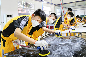 �������ݸ�ĥʵѵ