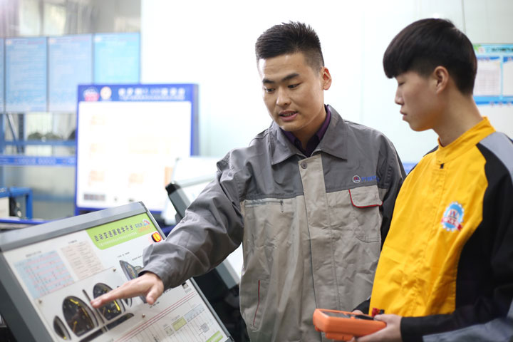 �Զ���������ѧƽ̨������ɭ��