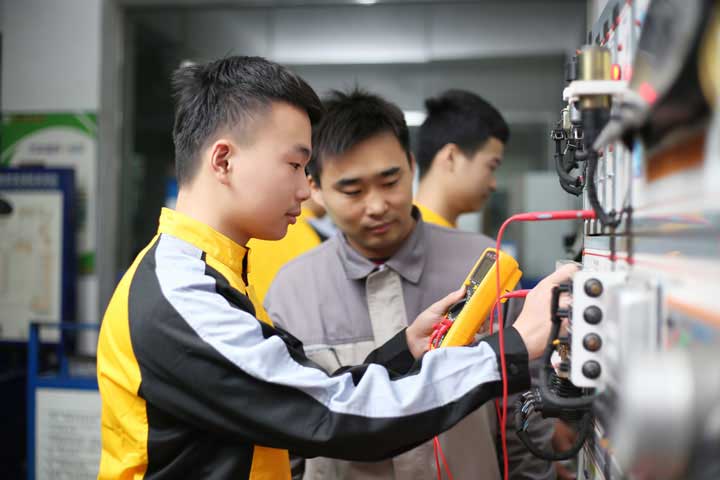 ��ط��������ʵѵ