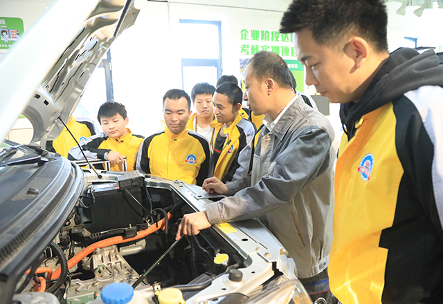 ����Դ����ʵѵ_������ͨ������ѵѧУ